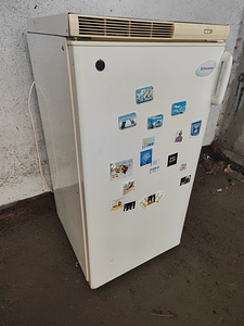 Продам холодильник electrolux с доставкой по Таллинну (4 фото из 4)
