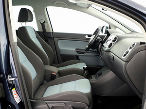 Volkswagen Golf Plus Cross 1.4 103kW (6 фото из 9)