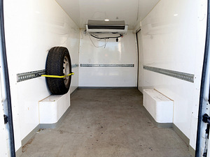 Peugeot Boxer Thermo 2.0 HDi 96kW (8 фото из 9)