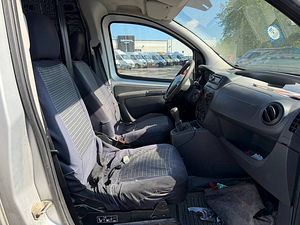 Peugeot Bipper Van 1.4 54kW (6 фото из 8)