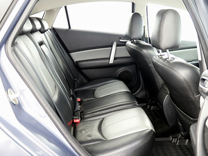 Mazda 6 Luxury ATM 2.0 108kW (7 фото из 7)