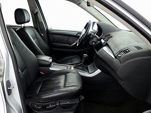 BMW X5 Executive Facelift ATM 3.0 D 160kW (6 фото из 7)