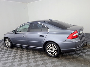 Volvo S80 Summum ATM 2.4 D5 120kW (4 фото из 7)