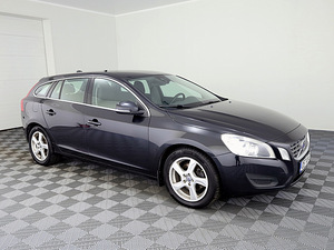 Volvo V60 Summum ATM 2.0 D5 120kW (1 фото из 7)