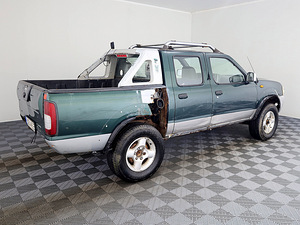 Nissan Navara Facelift 4x4 2.5 dCi 98kW (3 фото из 7)