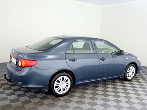 Toyota Corolla Linea Sol 1.6 91kW (3 фото из 8)