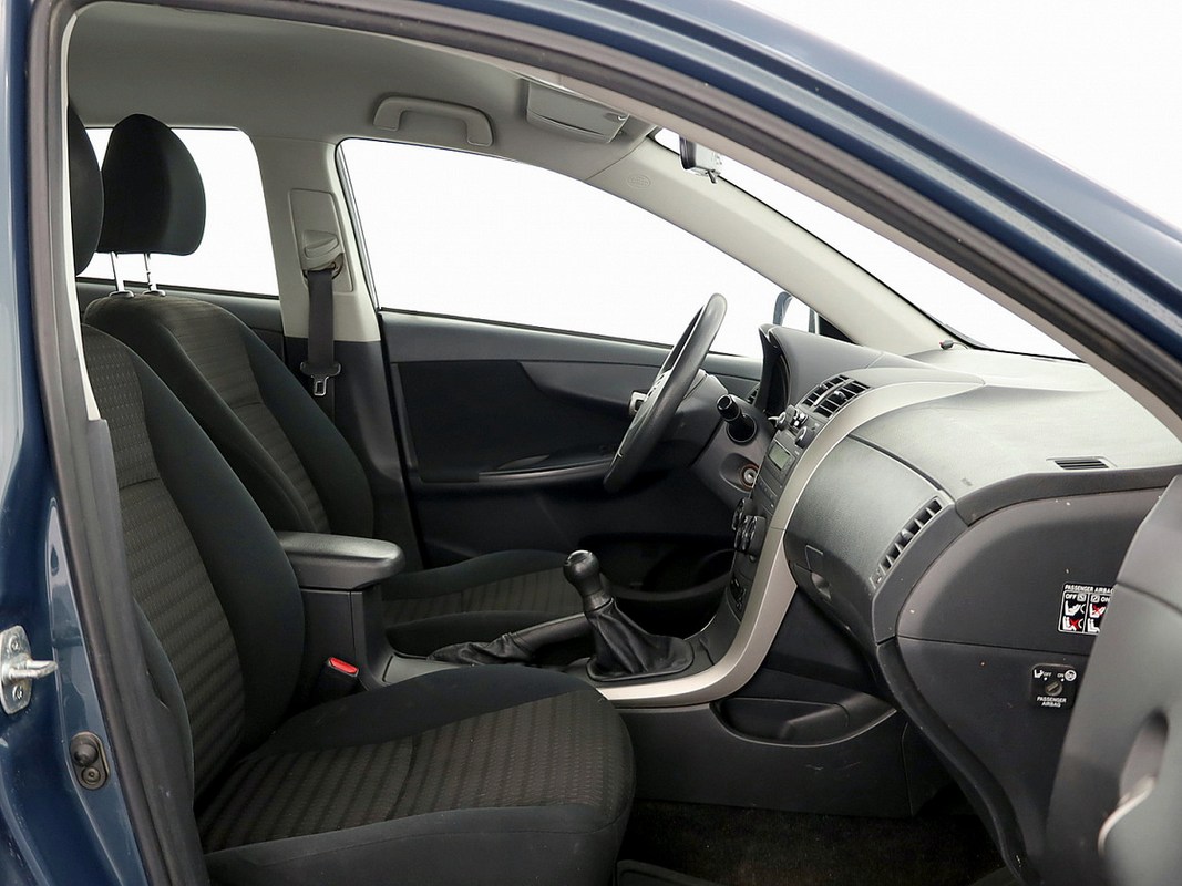Toyota Corolla Linea Sol 1.6 91kW