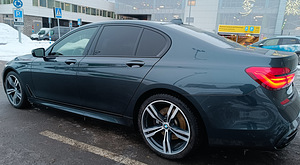 BMW 730 M пакет 3.0 195kW (4 фото из 4)