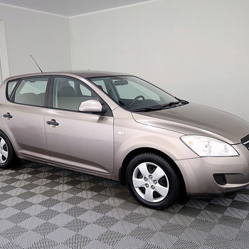 Kia Ceed Elegance ATM 1.6 90kW