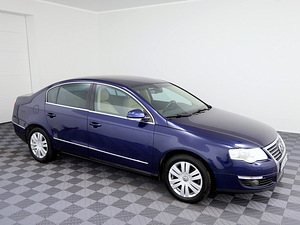 Volkswagen Passat Highline ATM 2.0 110kW (1 фото из 7)