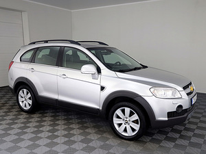 Chevrolet Captiva Luxury ATM 2.0 VCDi 110kW (1 фото из 7)