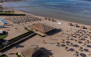 AMWAJ OYOUN RESORT & SPA (8 фото из 10)