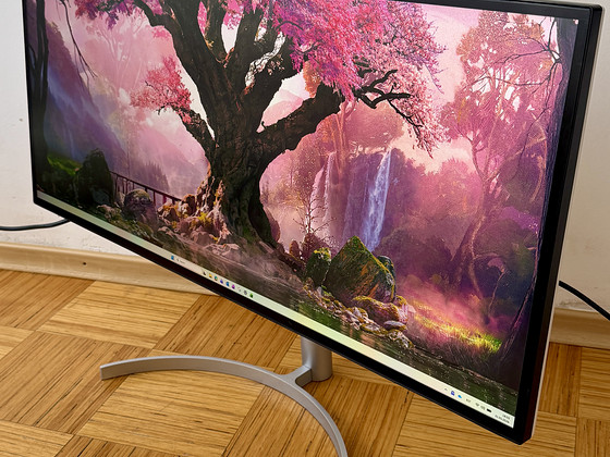 LG 34" 5K UltraWide monitor