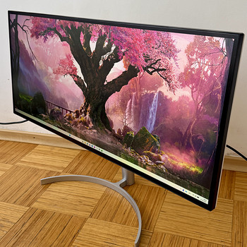 LG 34" 5K UltraWide monitor