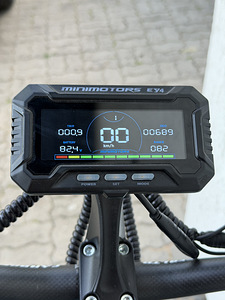Dualtron Thunder 2 elektritõukeratas (4 foto / 10)
