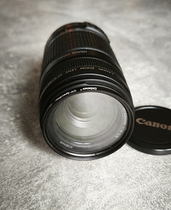 Canon EF-s 55-250mm f4-5,6 IS (3 фото из 3)