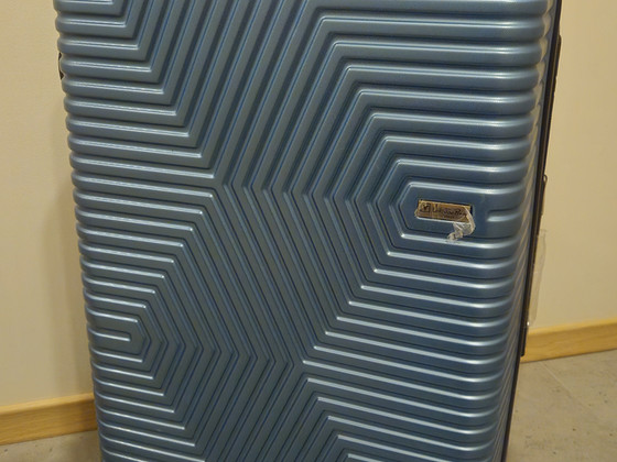 НОВЫЙ большой чемодан 76x47x35