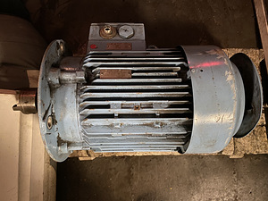 Müüa elektrimootor Rotor NL 5RN160L04, 15 kW. (1 foto / 3)