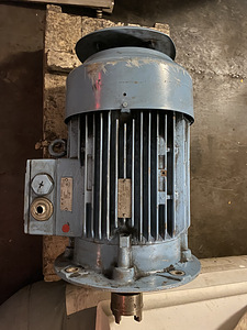 Müüa elektrimootor Rotor NL 5RN160L04, 15 kW. (2 foto / 3)