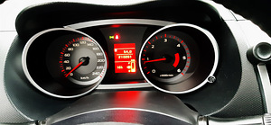 Mitsubishi Outlander 4x4 2.0 DI-D 103кВт (6 фото из 14)