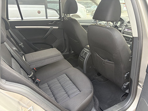 Skoda Octavia (10 фото из 12)