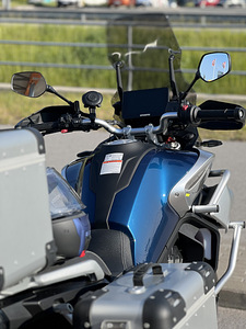 Мотоцикл CFMOTO 800MT R2 8-клапанный DOHC EFI EURO5 67kW (3 фото из 9)