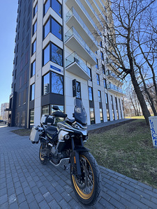 Мотоцикл CFMOTO 800MT R2 8-клапанный DOHC EFI EURO5 67kW (5 фото из 9)
