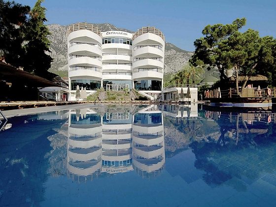 CATAMARAN RESORT HOTEL