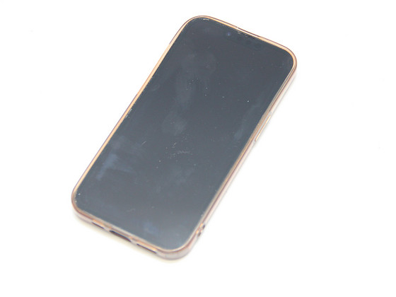 Телефон Apple iPhone 16e 128GB 6.1" OLED