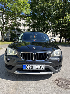 BMW (1 фото из 14)
