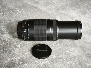Canon EF 75-300 mm 1:4-5,6 (3 фото из 4)