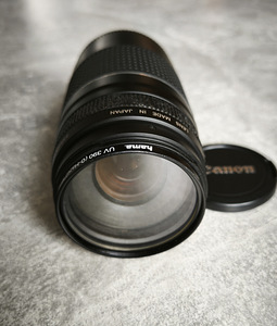 Canon EF 75-300 mm 1:4-5,6 (2 фото из 4)