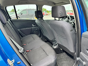 Renault Clio (3 фото из 6)