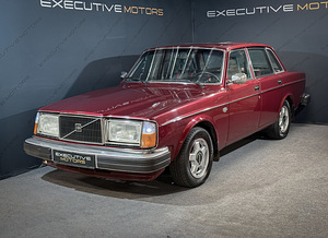 Volvo 244DLS (1 фото из 12)