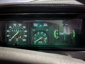 Volvo 244DLS (8 фото из 12)