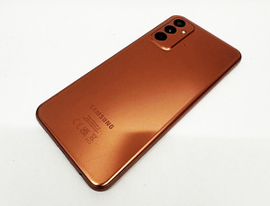 Телефон Samsung Galaxy M23 5G 128GB 4GB RAM (3 фото из 3)
