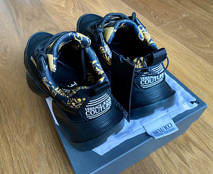 Кроссовки Versace Jeans Couture (3 фото из 4)