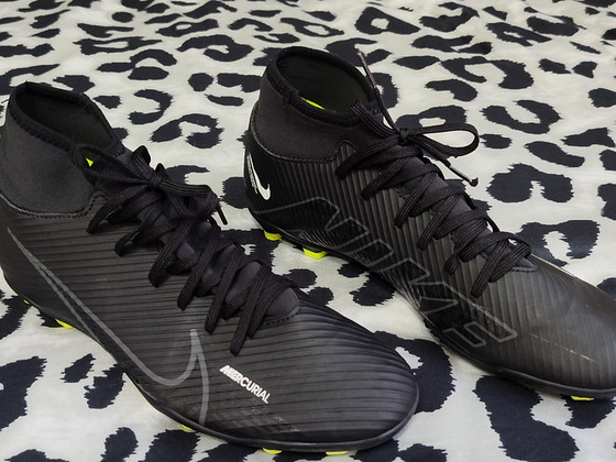 Футбольные бутсы 42,5 Nike Mercurial мужские бутсы обувь