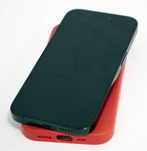 Mobiiltelefon Apple iPhone 14 Pro 128GB 120Hz (3 foto / 3)