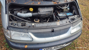 Renault Espace 3 (5 фото из 5)