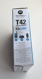 Motorola T42 Walkie-Talkies Blue Twin Pack (3 фото из 5)