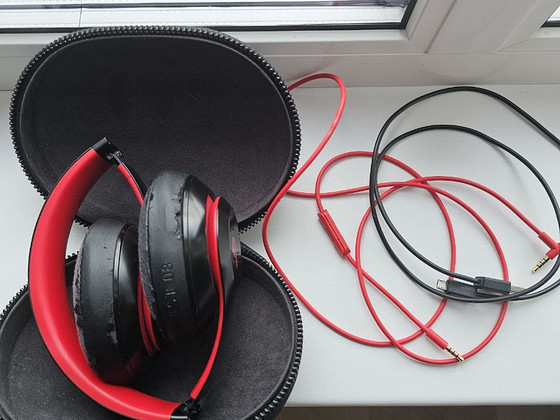 Beats Studio (чёрно-красные)