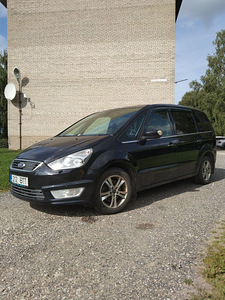 Ford Galaxy 2010 2.0 (A) (1 фото из 15)