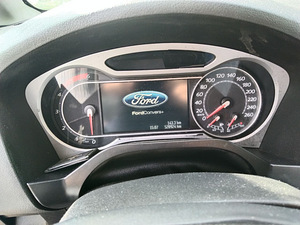 Ford Galaxy 2010 2.0 (A) (15 фото из 15)