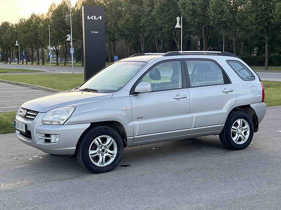 KIA SPORTAGE