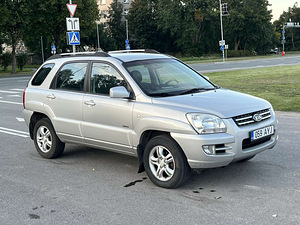 KIA SPORTAGE (2 фото из 11)