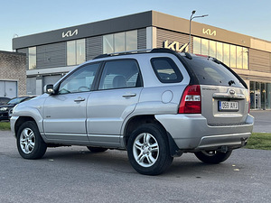 KIA SPORTAGE (6 фото из 11)