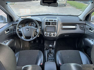 KIA SPORTAGE (10 фото из 11)