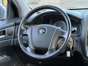 KIA SPORTAGE (9 фото из 11)
