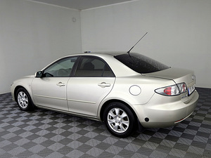 Mazda 6 Elegance Facelift LPG 2.0 108kW (4 фото из 7)